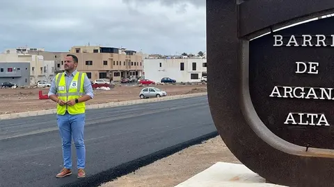 El alcalde, Yonathan de León