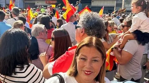 Astrid Pérez en un acto de celebración del Día de la Hispanidad