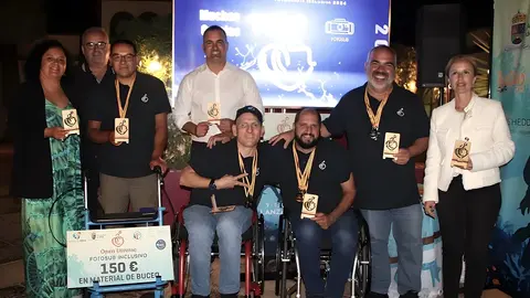 Premiados en el Diverse juntoa concejales de Yaiza