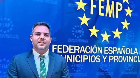 El vicepresidente en la comisión de la FEMP