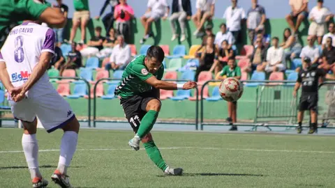 Una de las jugadas del encuentro