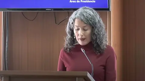Ariagona González en el debate del estado de la Isla.