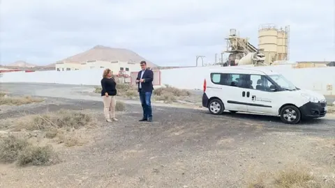 Isidro Pérez junto a Marlene Romero.