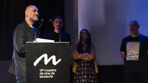 El director de la película ganadora. 