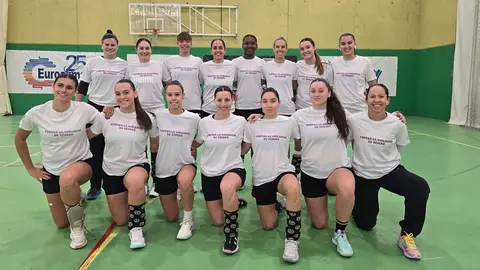 Jugadoras del Puerto del Carmen desplazados contra el choque contra el Adesal Córdoba.