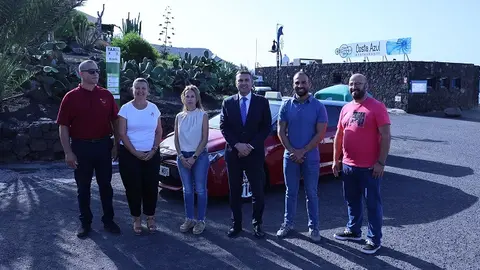 Presentación del servicio de Taxi-Guagua de Yaiza.