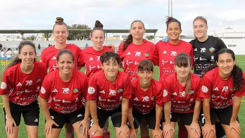 Jugadoras del Orientación Marítima Femenino, fotografía de Julián Cabrera.