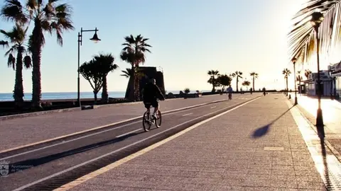 Avenida de las Playas.