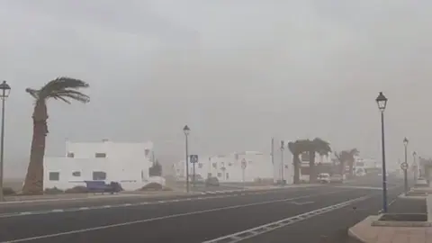 La visibilidad este lunes ha sido prácticamente nula en toda la Isla