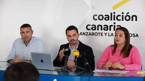 Oswaldo Betancort, David Toledo y Cristina Calero.