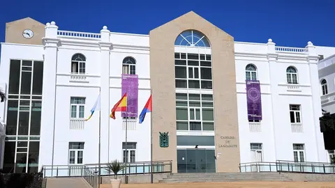 Fachada del Cabildo de Lanzarote.