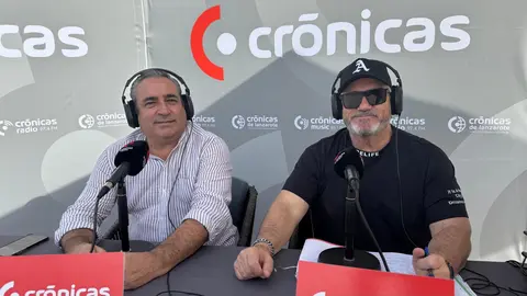 El consejero delegado de los CACT, Ángel Vázquez, en el programa especial de Crónicas Radio.