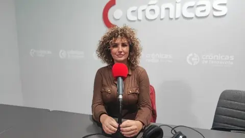 Eli Merino en una imagen de archivo en el estudio de Crónicas Radio