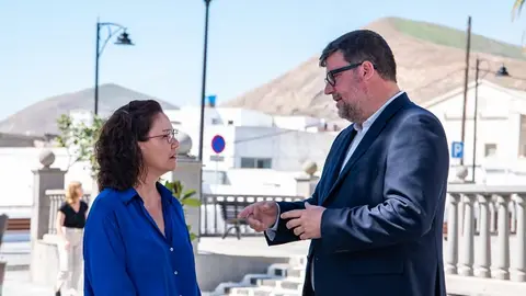 Isidro Pérez junto a Carmen Medina.