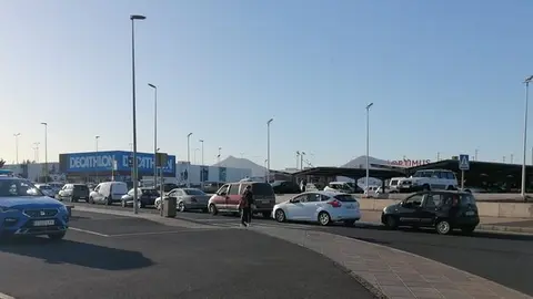 La Policía Local tuvo que intervenir para acabar con el atasco