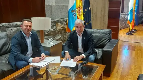 Fernando Clavijo y Óscar Noda reunidos en sede del Gobierno en Tenerife.