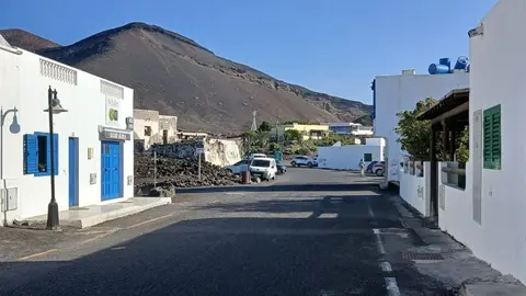Imagen de una calle de El Golfo.
