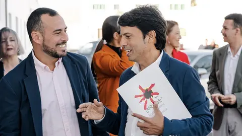 Tana Reyes (izquierda) junto a Marcos Bergaz en La Villa