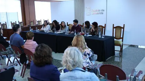Imagen del encuentro del Cabildo con los ayuntamientos