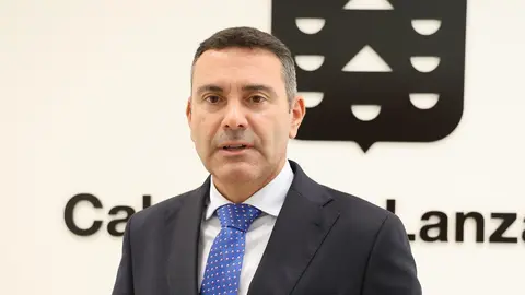 Oswaldo Betancort García, Presidente del Cabildo de Lanzarote