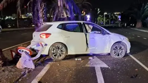 Accidente producido en la Avenida de las Palmeras.