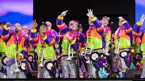 Los Intoxicados abrieron el Concurso de Murgas Adultas de Arrecife.