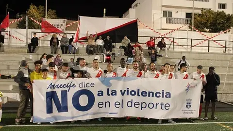 Imagen que portaron los jugadores del Valterra.