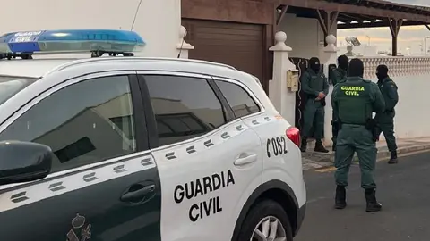 Guardia Civil durante la operación. 