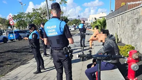 La Policía Local de Arrecife intensifica el control sobre conductores en patinetas y aplica sanciones a los infractores 
