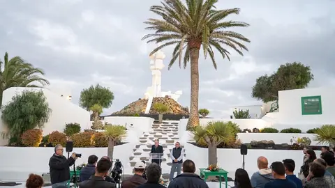 Reinaguración escultura de La Fecundidad.