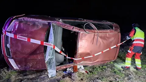 Imagen de cómo quedó el vehículo tras el accidente