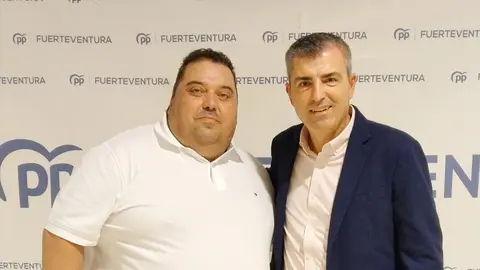 Guayo Rodríguez junto al presidente del PP en Canarias, Manuel Rodríguez, en una imagen reciente