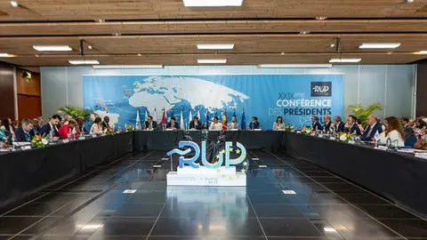 Cumbre en Reunión.