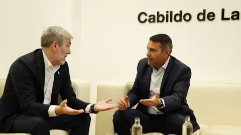 Reunión entre Oswaldo Betancort y Fernando Clavijo  (2) (1)