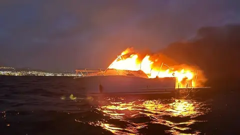 Imagen de EMERLAN del momento en el que se produjo el incendio