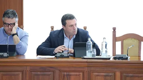 Óscar Noda en el Cabildo de Lanzarote.