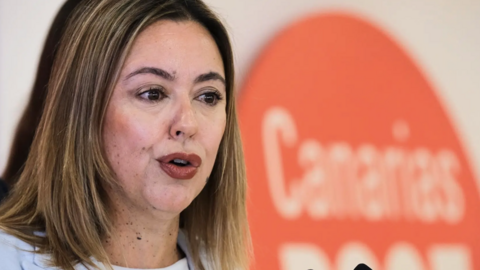 María Dolores Corujo.