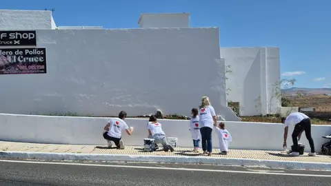 Así se veía el muro después de que lo pintaran