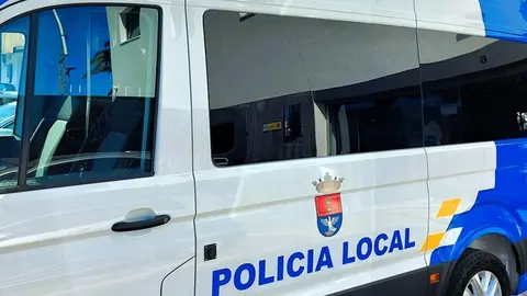 Furgoneta de la unidad de atestados de la Policía Local.