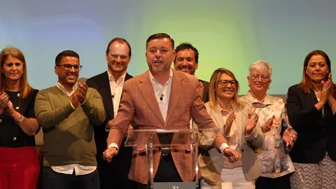 Instante en el que Teodoro Sosa presentaba el proyecto municipalista.