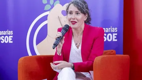 Ariagona González, portavoz del PSOE en el Cabildo de Lanzarote.