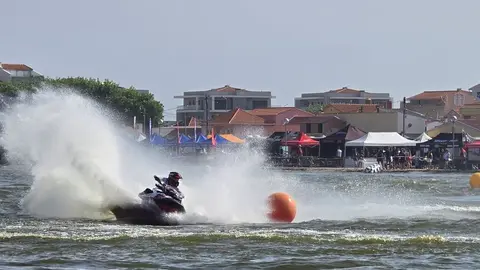 Daniel Hernández en plena acción en las aguas portuguesas.