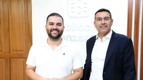 Oswaldo Betancort junto a Jesús Machín.