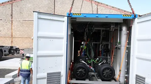 Imagen de una de las desaladoras portátiles que se han instalado en Lanzarote.