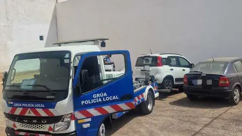 Imagen del vehículo recuperado por la actuación de la Policía Local.