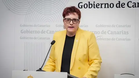 Imagen de Candelaria Delgado en una intervención en la sede del Gobierno de Canarias.