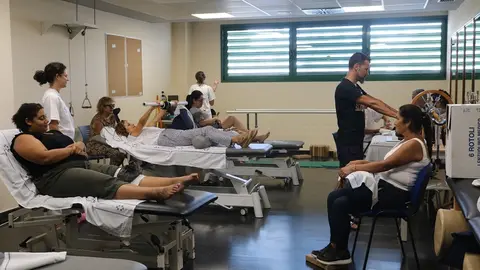 Imagen de una de las salas del hospital de Lanzarote en la que trabajan los fisioterapeutas.