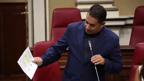 Yoné Caraballo este martes en el Parlamento autonómico