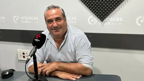 Ángel Vázquez en el programa "A Buena Hora" de Crónicas Radio.