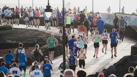 Corredores durante el desarrollo de la prueba.